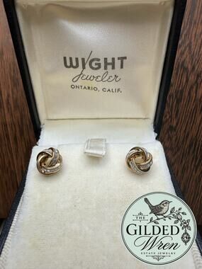 14K Gold Two Tone Textured Love Knot Stud Earrings 1.55g 10mm